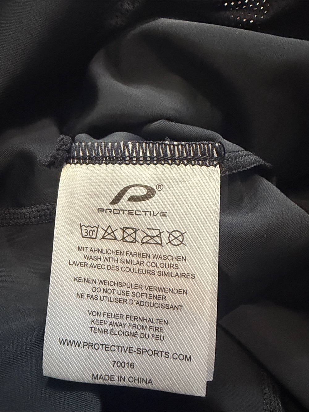 Protective Black Triathlon Suit - Picture 6 of 6